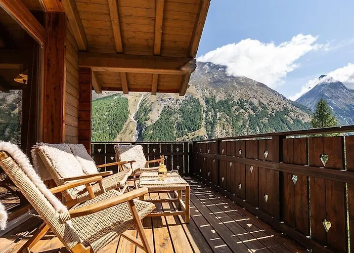 Alpstuga Mouton A 4-bedroom Alpine Chic Escape In