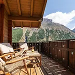 Chalet Mouton A 4-bedroom Alpine Chic Escape In